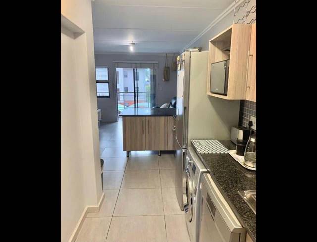 2 BEDROOM APARTMENT FOR SALE IN SEBENZA